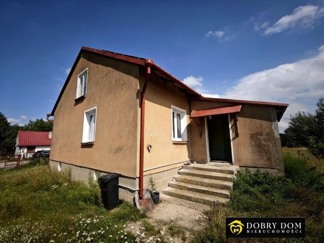 Polecam dom 100 m² na dużej działce 6800 m² w Ścionach