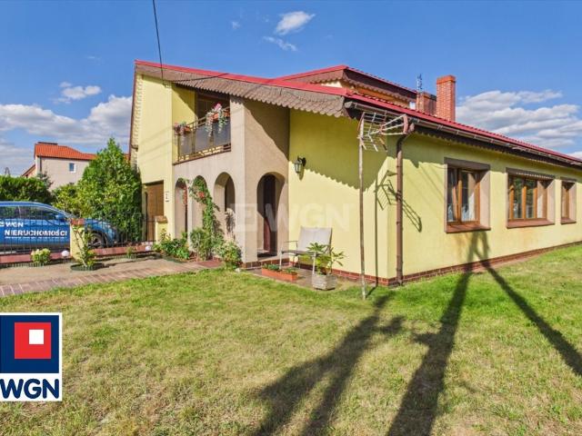 Polecam dom 148 m² z 6 pokojami w Wilkowie