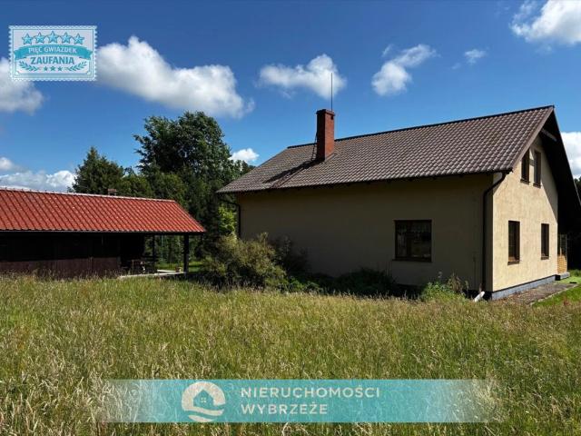Polecam dom 160 m² z własnym stawem i 8600 m² działki