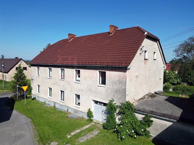 Dom 256 m² z potencjałem inwestycyjnym polecam