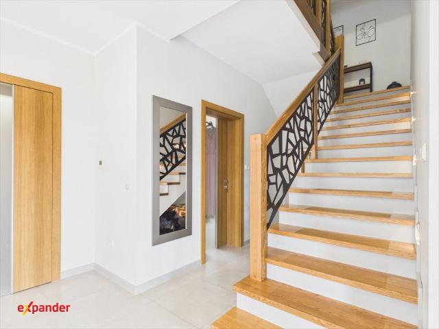 Dom 276 m² z niezależnym mieszkaniem Smolec