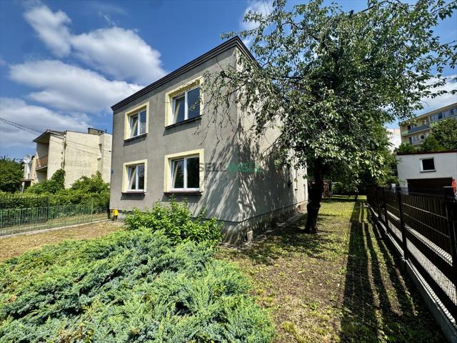 Polecam dom z duszą 154 m² na działce 607 m² w Kutnie