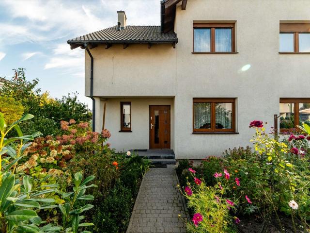 Polecam dom bliźniaczy 111,5 m² w Rokietnicy!
