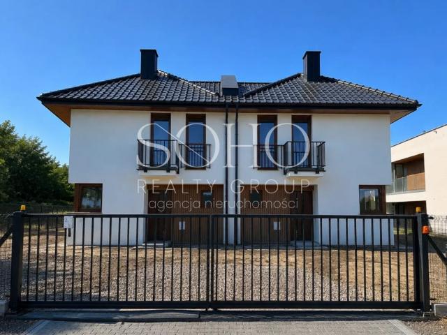 Do sprzedania dom bliźniak 156 m² z potencjałem w Krakowie