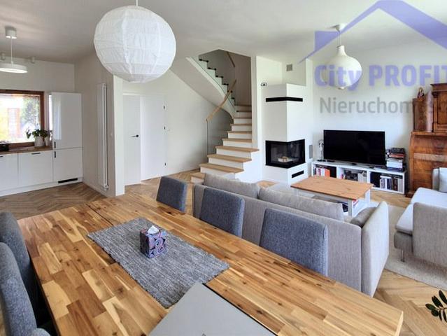 Polecam dom premium 182 m² na zamkniętym osiedlu Konstancin