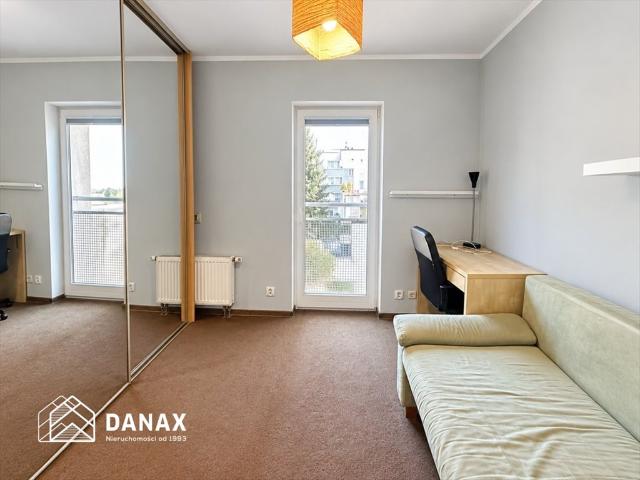 Polecam funkcjonalne 2 pokojowe mieszkanie 34 m² z garażem