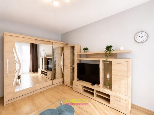 Polecam funkcjonalne 31,19 m² mieszkanie z dużym balkonem w Częstochowie