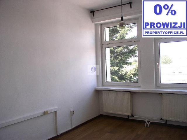 Polecam funkcjonalne biuro 12,5 m² w Rembertowie