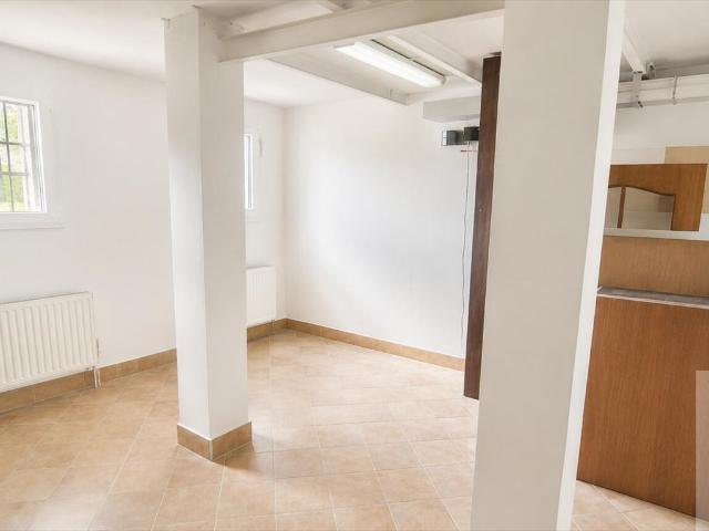 Polecam funkcjonalny lokal 60 m² przy Jagiellońskiej w Kielcach