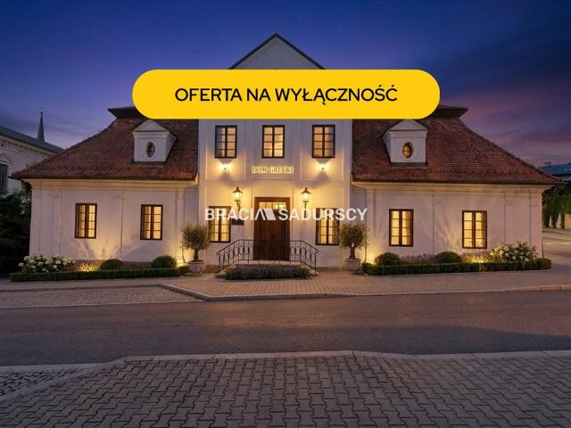Polecam historyczny dom grecki 470 m² z dużym ogrodem w Myślenicach