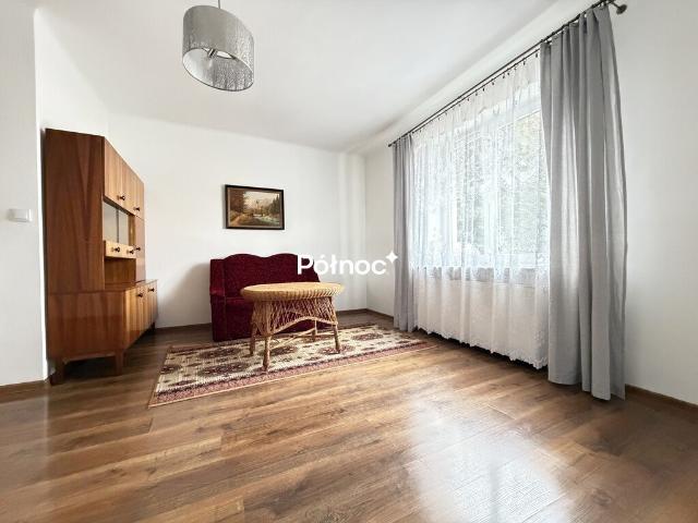 Polecam jasne 2 pokojowe mieszkanie 55,4 m² w Bolesławcu