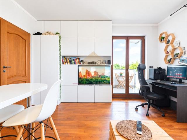 Polecam jasne 37 m² mieszkanie z balkonem w spokojnej okolicy