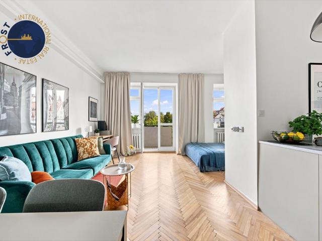 Polecam kawalerkę 35,43 m² z balkonem w sercu Warszawy