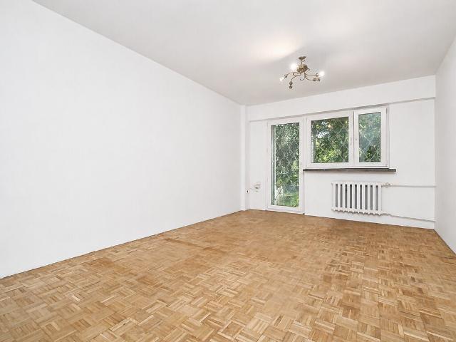 Polecam kawalerkę 30,6 m² z dużym ogródkiem w Żoliborzu!