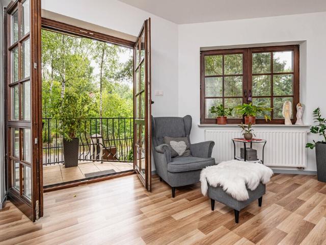 Do sprzedania komfortowe 3 pokojowe mieszkanie 70,77 m² w willowej części Wesołej