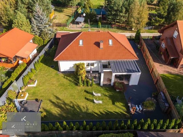 Polecam komfortowy dom 172 m² w spokojnej okolicy