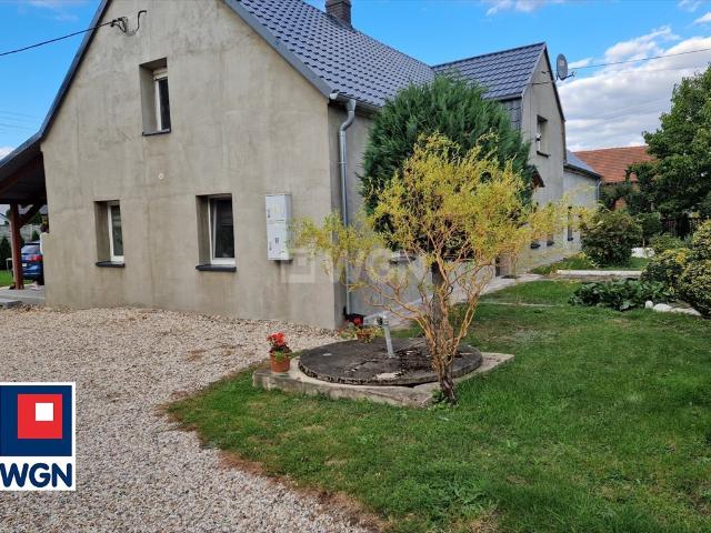 Polecam komfortowy dom 120 m2 z dużą działką 20 arów w Gościeszowicach