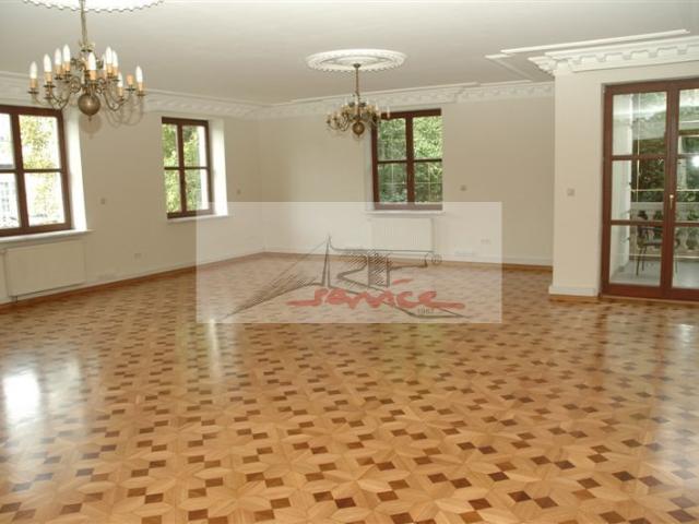 Polecam luksusową willę 720 m² w centrum Warszawy