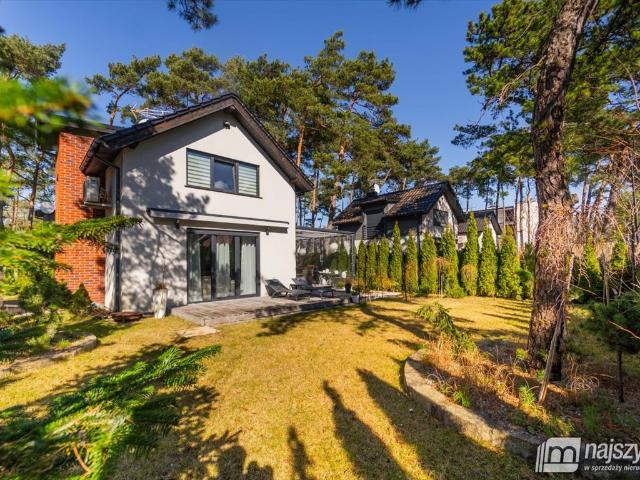 Polecam luksusowy dom 75 m² w Pobierowie 300m od morza