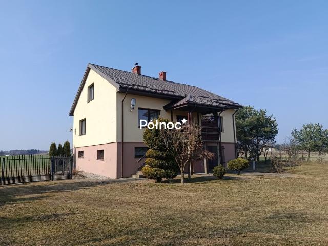 Polecam przestronny dom 120 m² z dużym budynkiem gospodarczym