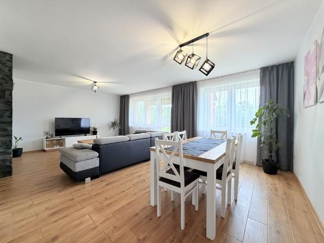 Sprzedam przestronny dom 187 m² po remoncie z ogrzewaniem podłogowym