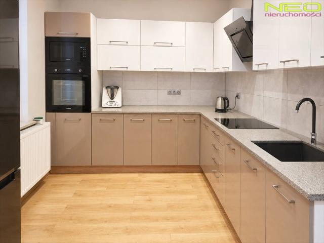 Polecam przestronne 110 m² mieszkanie w centrum Kluczborka