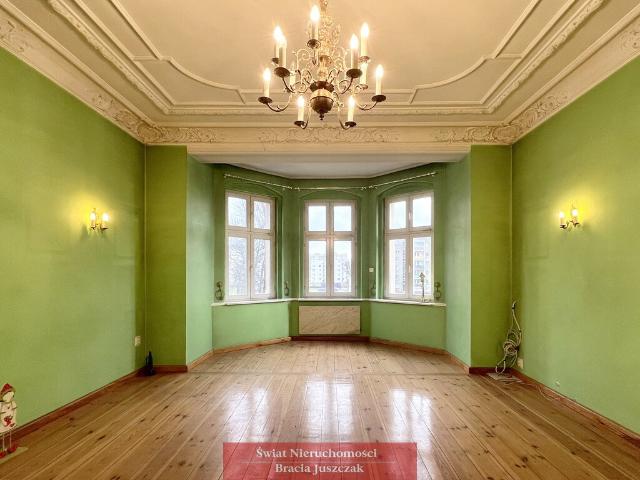Polecam przestronne 127 m² mieszkanie w centrum Brzegu