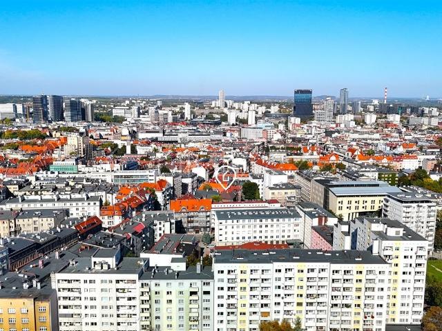 Polecam przestronne 137 m² 4 pokojowe mieszkanie w centrum Katowic
