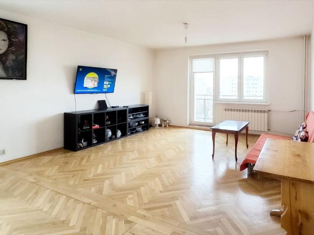 Sprzedam przestronne 2 3 pok. mieszkanie 67 m² z dużym balkonem