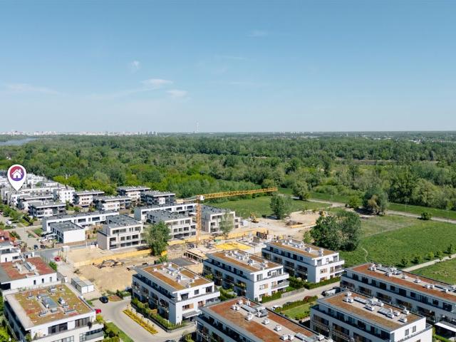 Przestronne 3 pokoje z dużym balkonem w Wilanowie Zawadach