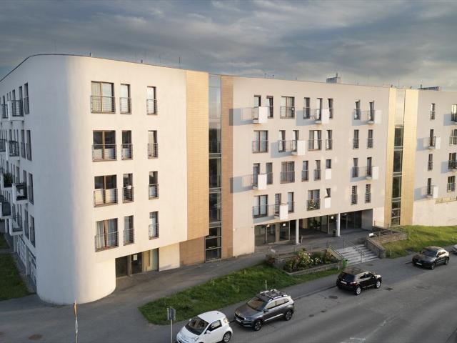 Do sprzedania przestronne 3 pokojowe mieszkanie 70,7 m² przy Parku Śląskim