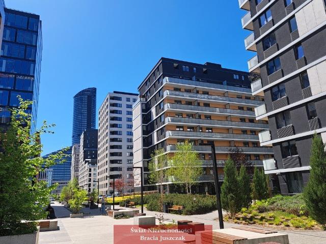 Polecam przestronne 4 pokojowe mieszkanie 83,39 m² z balkonem i garażem
