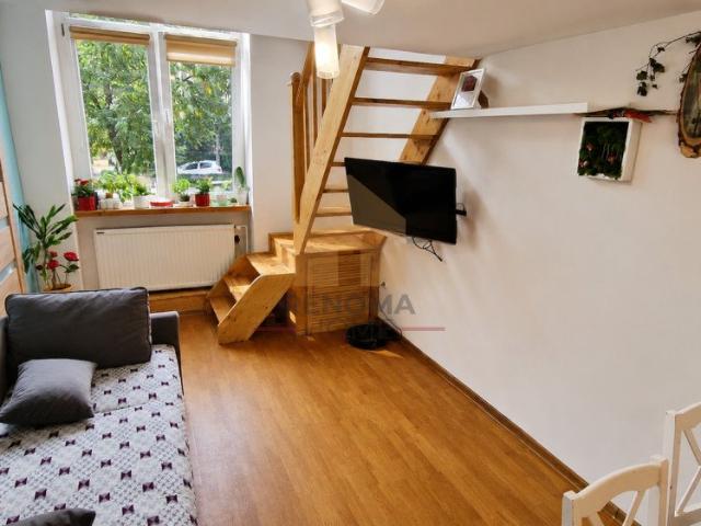 Polecam przestronne 86 m² mieszkanie z antresolą w Legnicy