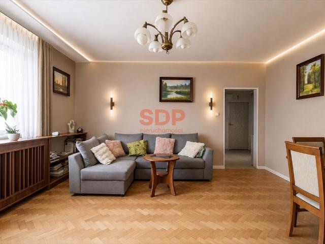 Polecam przestronne 80 m² mieszkanie na Widzewie w Łodzi