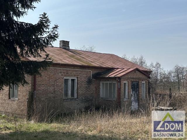 Polecam siedlisko 1,12 ha z domem i stodołą w spokojnej okolicy
