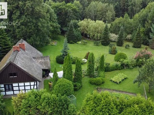 Polecam urokliwy dom pruski 73 m² na Kaszubach z dużą działką