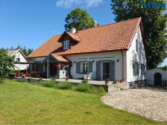 Polecam urokliwe siedlisko 240 m² na Mazurach w Przerwankach