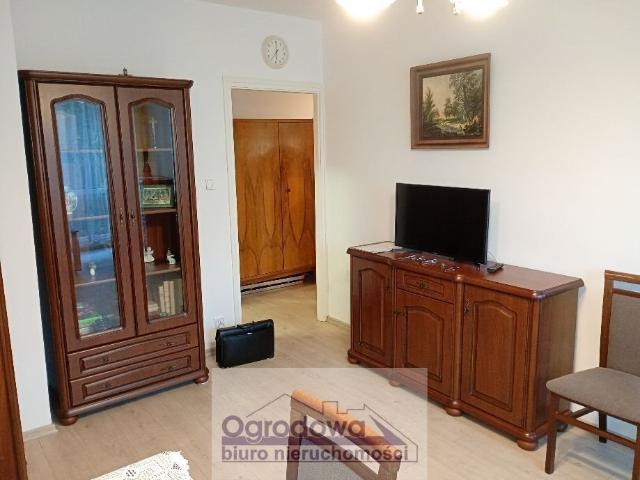 Polecam 2 pokojowe 35 m² mieszkanie z balkonem, pełne umeblowanie