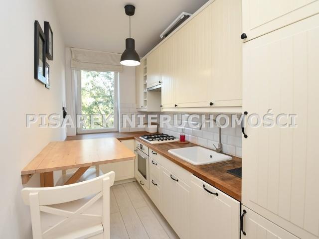 Polecam 2 pokojowe mieszkanie 43,8 m² z balkonem na Ursynowie