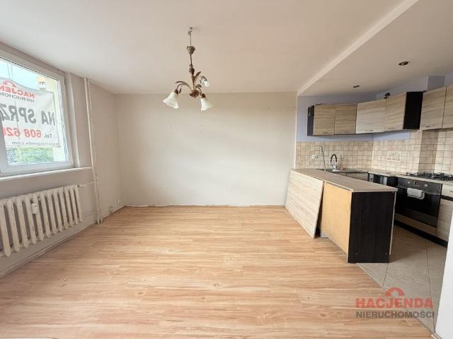 Polecam 2 pokojowe mieszkanie 43 m² w Policach