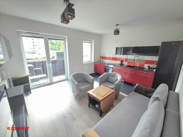 Na sprzedaż przestronne 2 pokojowe mieszkanie 40,5 m² w centrum Wrocławia