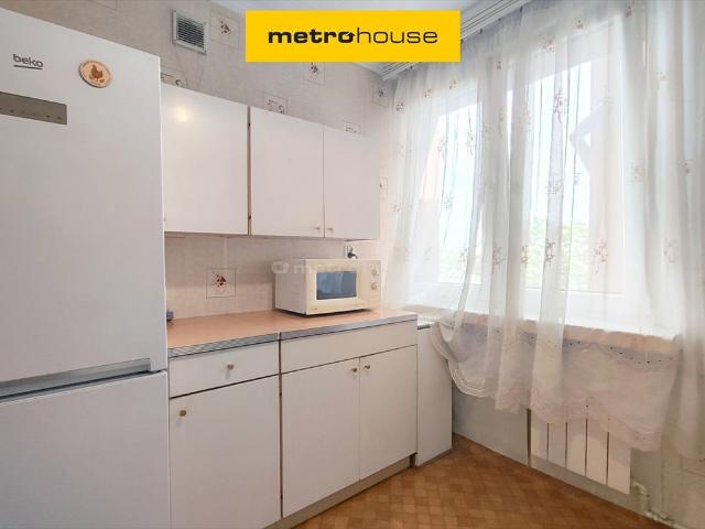 Polecam 2 pokojowe mieszkanie 42,6 m² na ostatnim piętrze z balkonem i panoramicznym widokiem
