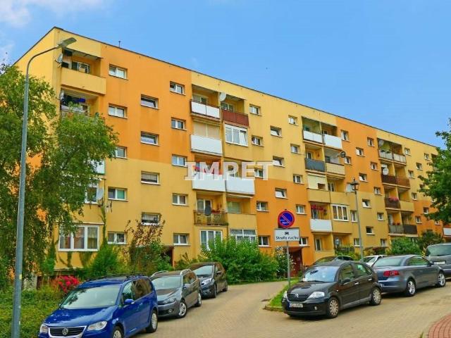 Polecam 2 pokojowe mieszkanie 42,2 m² z balkonem i dużą piwnicą