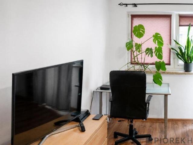 Polecam 2 pokojowe mieszkanie na Ochocie z balkonem!