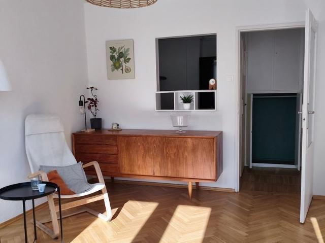 Polecam 35 m² 2 pokojowe mieszkanie z widokiem na centrum Warszawy