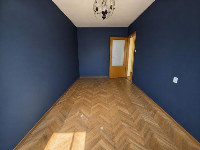 Polecam 3 pokojowe mieszkanie 45 m² z loggią w Jeleniej Górze