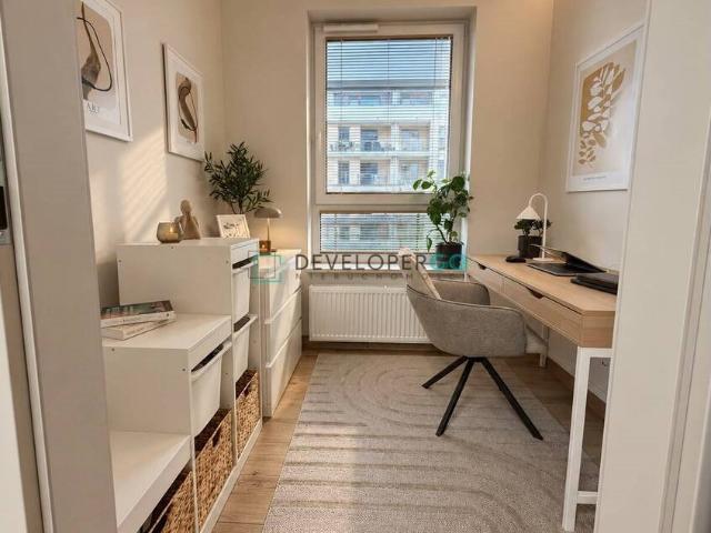 Polecam 3 pokojowe mieszkanie 54 m² z balkonem i komórką w Białymstoku