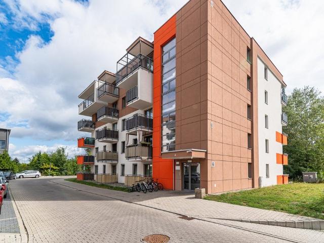 Polecam 3 pokojowe mieszkanie 60 m² z balkonem narożnym w Krakowie