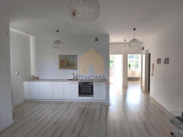Polecam 3 pokojowe mieszkanie 64 m² w Wałbrzychu