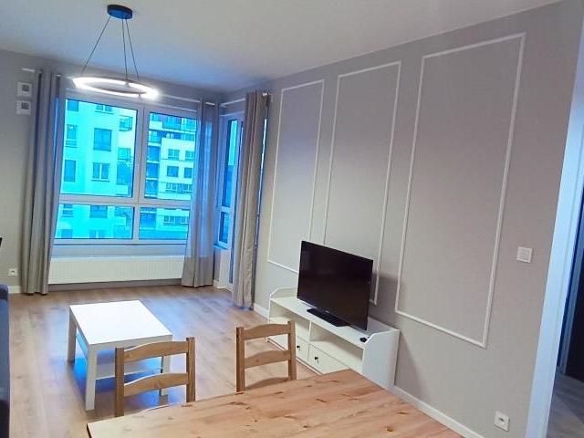 Polecam 42 m² mieszkanie 2 pokoje z balkonem w Ursusie